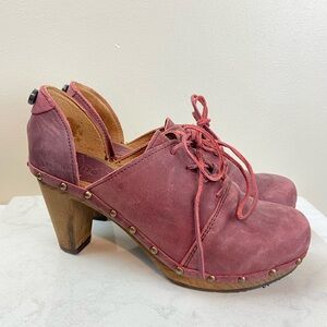 Sanita Theodora Nubuck Leather Clogs Heeled Oxfords – Burgundy